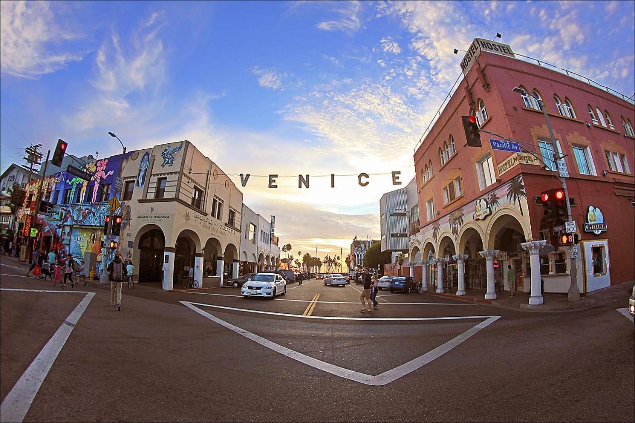 Apartamento Venice Garden Retreat - Yard, Cabana, Parking, 50 Feet To Los Ángeles